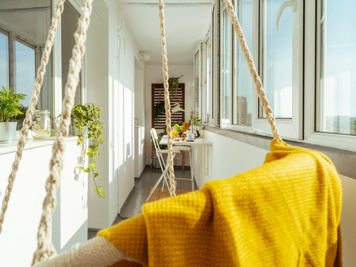 Parklake Design Apartment - Fabulous View - Netflix Bucharest Exterior photo