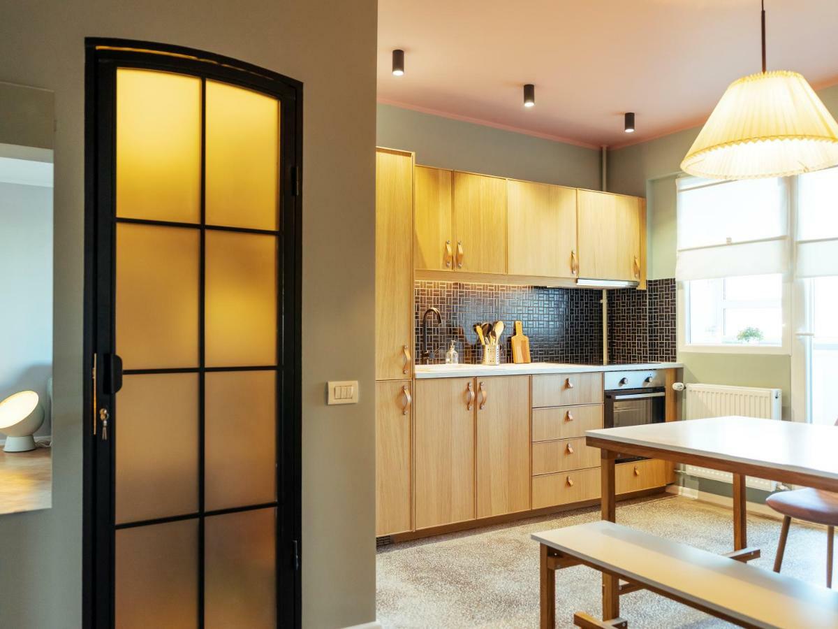 Parklake Design Apartment - Fabulous View - Netflix Bucharest Exterior photo