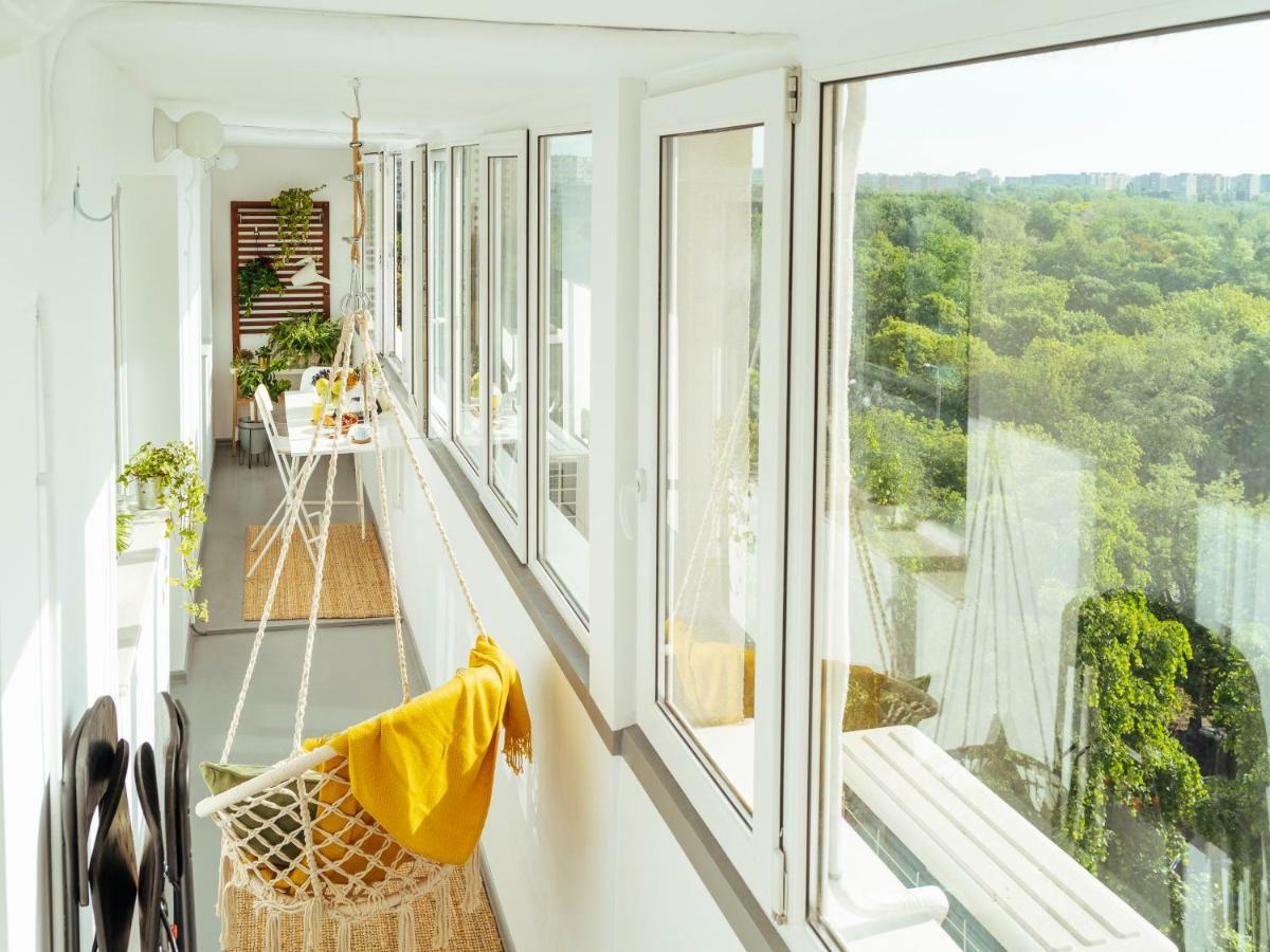 Parklake Design Apartment - Fabulous View - Netflix Bucharest Exterior photo